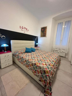 Stefano & Marta 's Terminal Cruise Ship Apartment